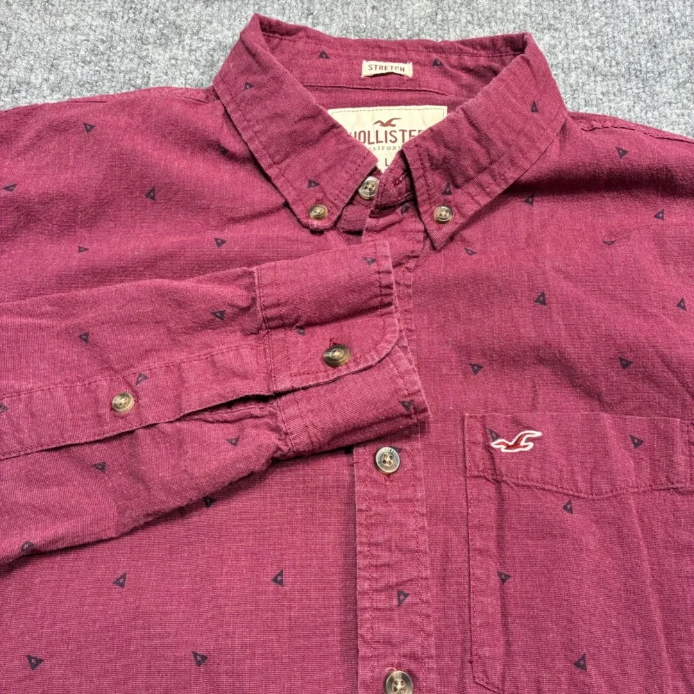 Hollister Button Down Shirt Mens L Burgundy‎ Triangle Print Stretch Long Sleeve
